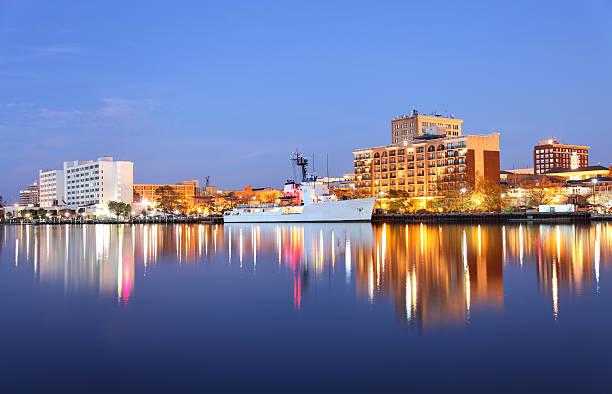 Downtown Wilmington "Wilmington, North Carolina along the banks of the Cape Fear RiverMore Wilmington images" wilmington north carolina stock pictures, royalty-free photos & images