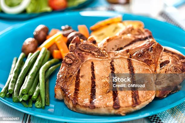 구운 포크 찹 0명에 대한 스톡 사진 및 기타 이미지 - 0명, 감자 요리, 고기