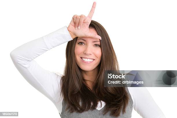 Lächelnde Junge Frau Verlierer Geste Von Hand Sign Stockfoto und mehr Bilder von 20-24 Jahre - 20-24 Jahre, 25-29 Jahre, Attraktive Frau