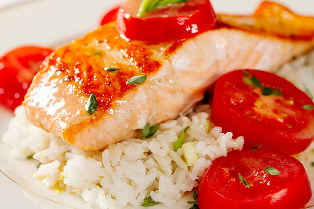 istock Salmon Fillet with Buerre Blanc Sauce 185064655