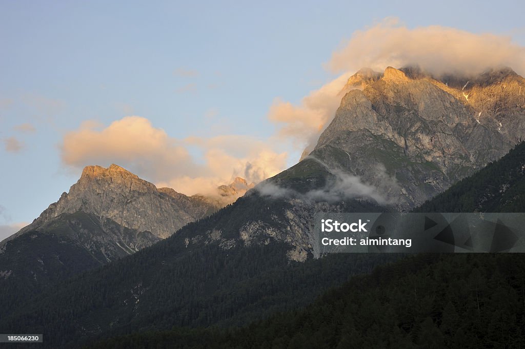 Montagnes suisses - Photo de Alpes européennes libre de droits