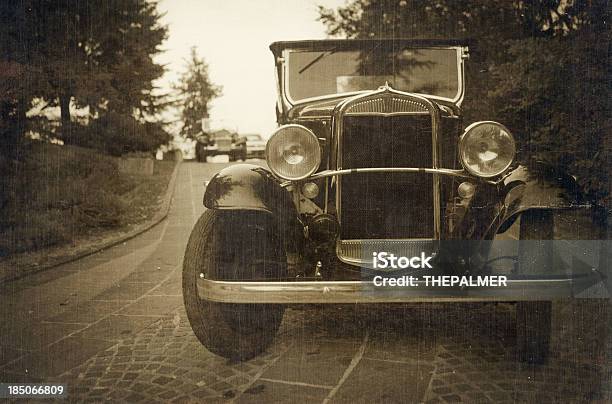 Foto de Carro De 1921 Italianas e mais fotos de stock de 1920-1929 - 1920-1929, Carro, Antigo