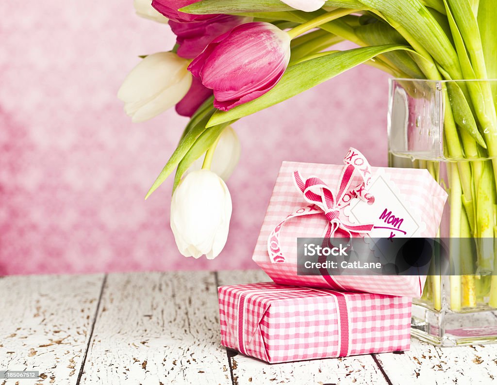 Regalo per la Festa della mamma o compleanno - Foto stock royalty-free di Bellezza naturale