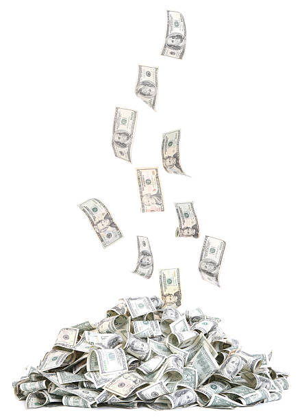 pilha de dinheiro caindo - one hundred dollar bill dollar stack paper currency - fotografias e filmes do acervo