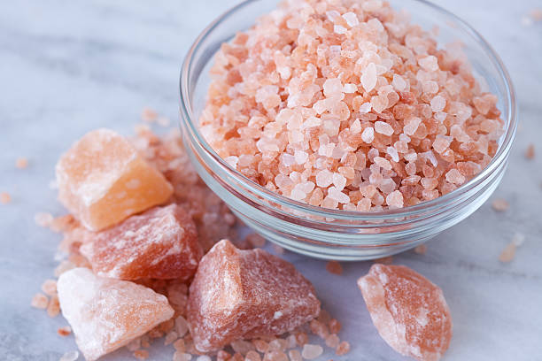 istock Himalayan Pink Salt in glass bowl 185068797