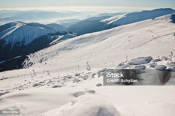 스키복 슬로프 Jasná Low Tatras에 대한 스톡 사진 및 기타 이미지 - Jasná Low Tatras, 겨울, 경관