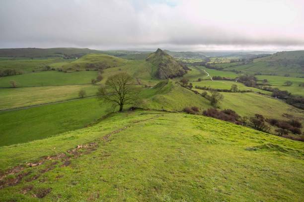 istock Parkhouse Hill, Peak District, Derbyshire, UK 1850711478