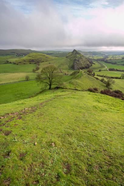 istock Parkhouse Hill, Peak District, Derbyshire, UK 1850713549