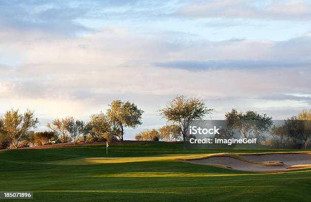 Hermoso Campo De Golf En El Desierto Foto de stock y más banco de imágenes de Phoenix - Arizona - Phoenix - Arizona, Campo de Golf, Golf