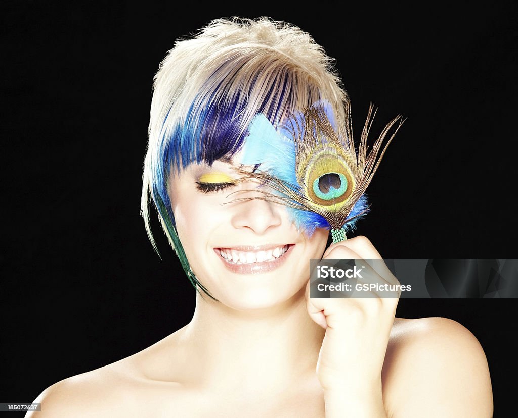 Adulto joven mujer modelo con pelo diferentes colores - Foto de stock de 20 a 29 años libre de derechos