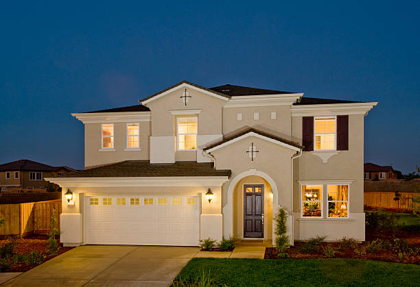istock House Exterior at dusk. 185072745