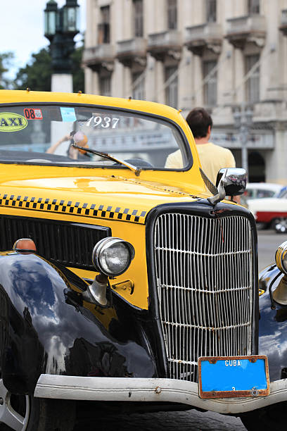 istock cuba car as taxi 185072998
