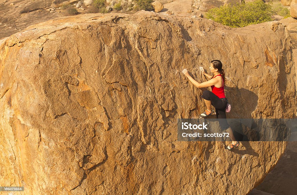 Frau Rockclimber - Lizenzfrei Felsklettern Stock-Foto