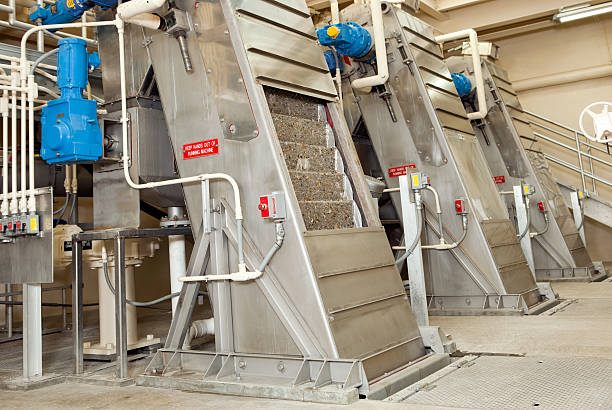 istock Waste Water Treatment Plant Screening Conveyors 185073854