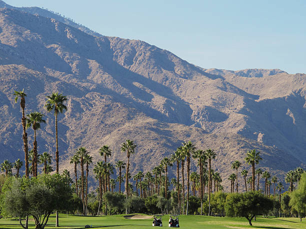 istock Lush green golf course in the Palm Springs desert 185076611