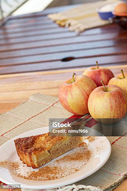 Apple Pie Warstwy - zdjęcia stockowe i więcej obrazów Chrupkie ciasto - Chrupkie ciasto, Ciastko, Ciasto