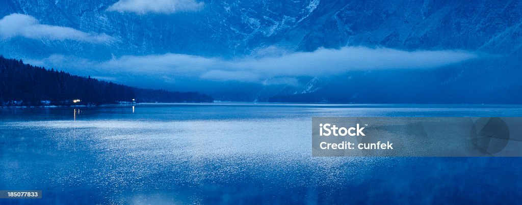 mountain lake - Lizenzfrei Abstrakt Stock-Foto