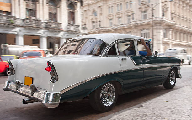 istock Gorgeous old timer in the streets of Havana 185078076