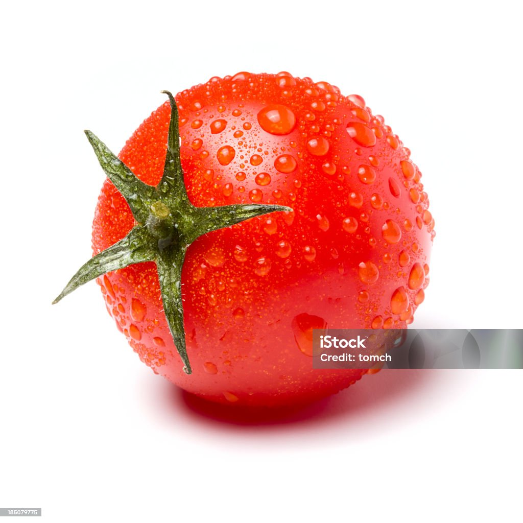 Tomate rojo sobre fondo blanco - Foto de stock de Alimento libre de derechos