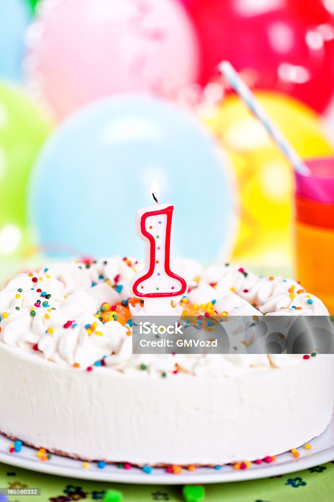 Tort urodzinowy - Zbiór zdjęć royalty-free (12-23 miesięcy)