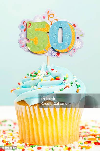 50 주년 컵케잌 50세 생일에 대한 스톡 사진 및 기타 이미지 - 50세 생일, 50, 생일