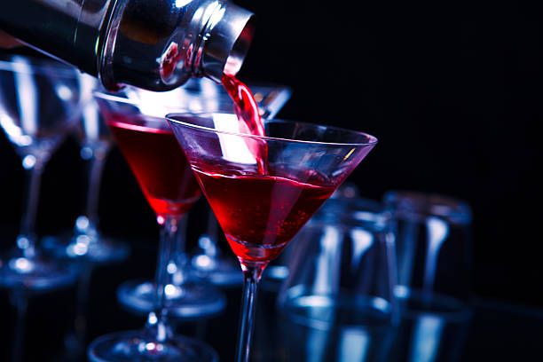 istock Cocktail in a nightclub 185085207