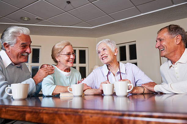 istock Senior couples drinking coffee 185085858