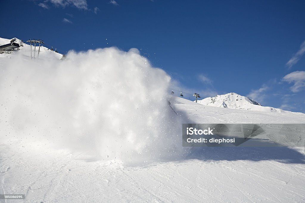 Snow cloud - Royalty-free Çığ Stok görsel