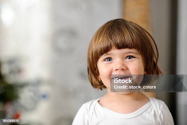 Foto de Feliz Crianças e mais fotos de stock de 2-3 Anos - 2-3 Anos, Cabelo Castanho, Comportamento