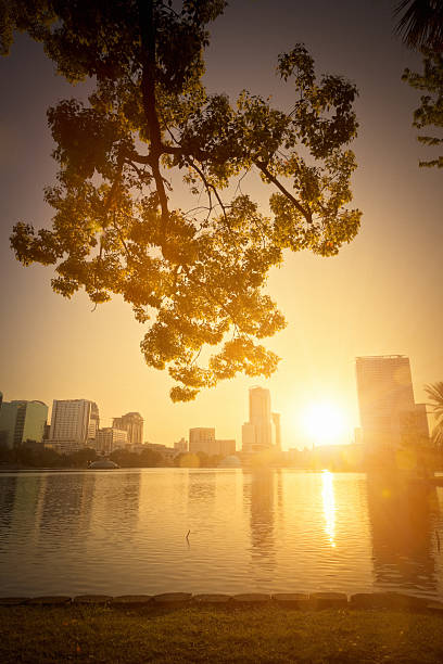 istock Sunrise in Orlando, Lake Eola, Sunlight Flares 185091811