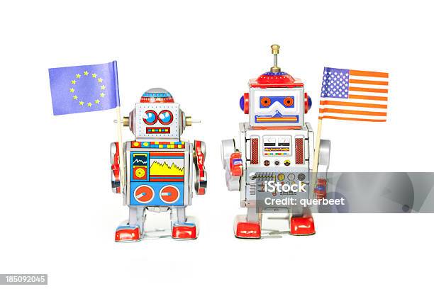 Retro Zinn Spielzeugroboter Mit Amerikanischer Flagge Stockfoto und mehr Bilder von Futuristisch