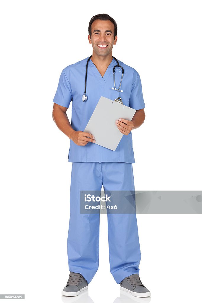 クリ��ップボードを持つ男の看護師 - 白背景のロイヤリティフリーストックフォト