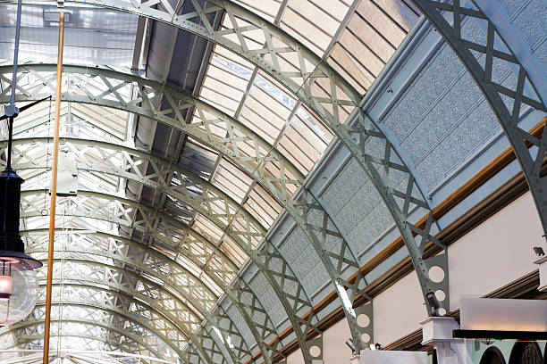 istock Ceiling with steel arches in shopping centre 185093551