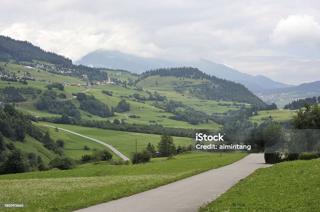 L'Engadine Valley en Suisse - Photo de Horizontal libre de droits