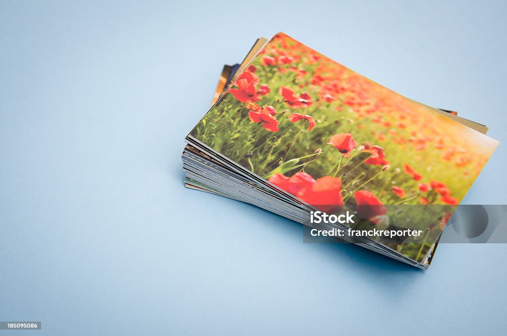 Stapel mit farbenfrohen Bilder im Frühjahr field - Lizenzfrei Fotografie Stock-Foto