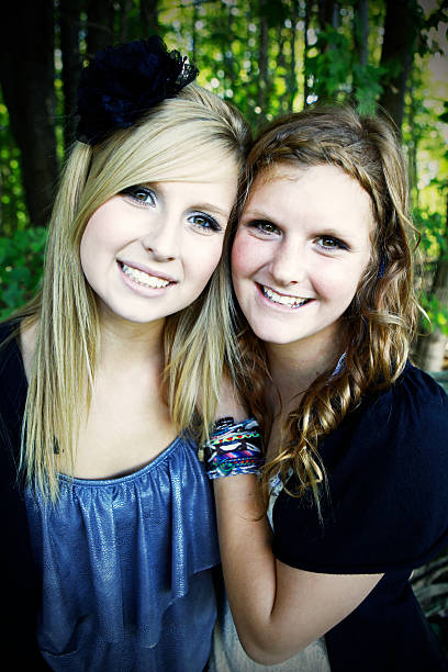 istock Beautiful Teen Sisters 185096275