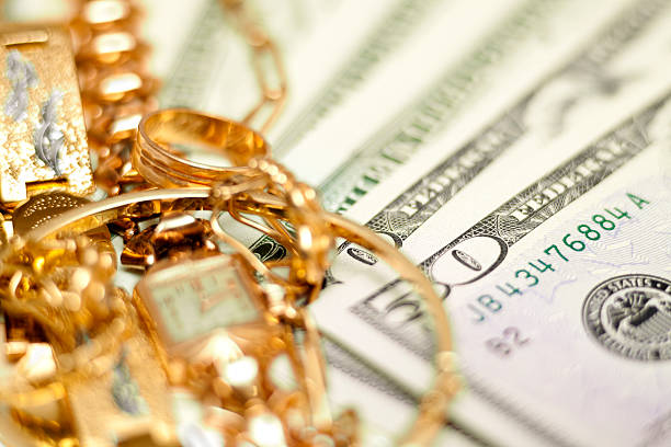 구매 골드 컨셉입니다 - jewelry paper currency gold currency 뉴스 사진 이미지