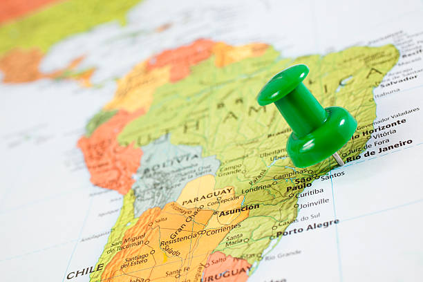 istock Map South America with pushpin on Rio de Janeiro, Brazil 185099301