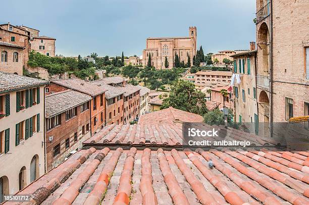 Iglesia De Santa Caterina De Siena Toscana Italia Foto de stock y más banco de imágenes de Aire libre
