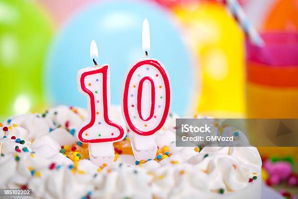생일 케이크 10-11세에 대한 스톡 사진 및 기타 이미지 - 10-11세, 기념일, 생일