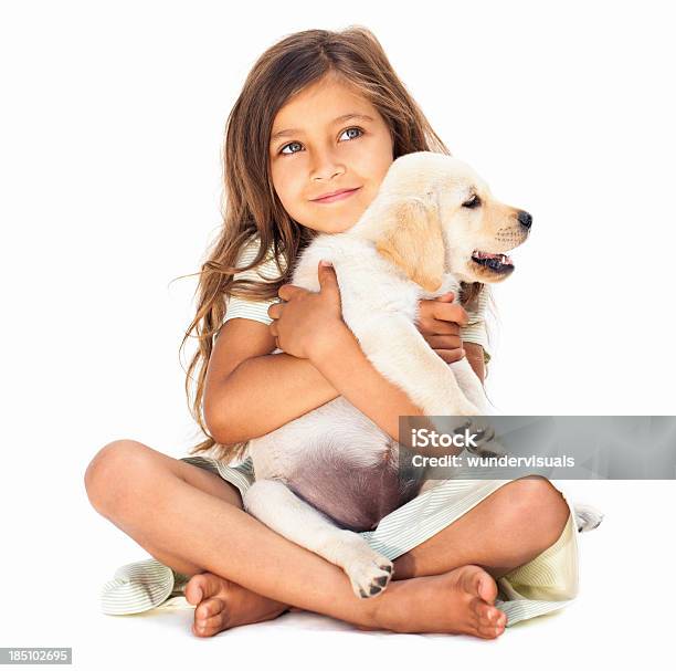Kleines Mädchen Umarmen Ihr Haustier Stockfoto und mehr Bilder von Kind - Kind, Hund, Weißer Hintergrund