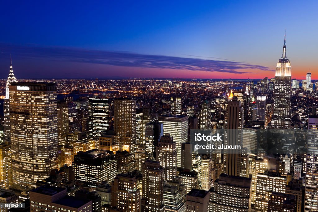 Manhattan de nuit - Photo de Affluence libre de droits