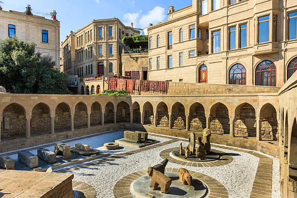 Azerbaijan - Baku: old town - archeology on display -  Ichari Shahar (Inner City) State Historical-Architectural Reserve