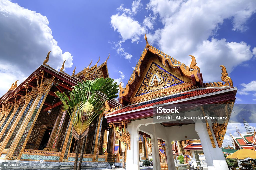 에메랄드 부다 사원 Grand Palace - 로열티 프리 0명 스톡 사진