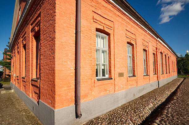 istock Red house in Lappeenranta 185107695