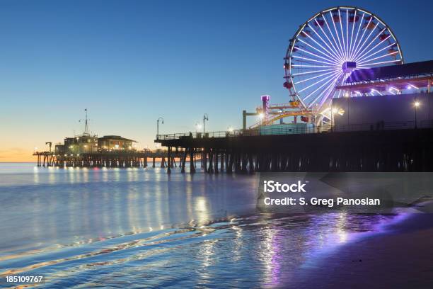 Santa Monica Pier Stockfoto und mehr Bilder von Santa Monica-Pier - Santa Monica-Pier, Riesenrad, Achterbahn