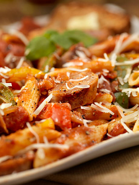 istock Italian Sausage and Pepper Penne 185110232