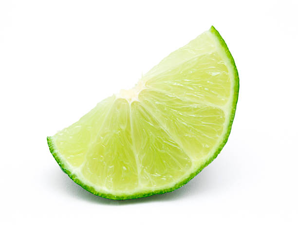 lime slice - een stuk taart stockfoto's en -beelden