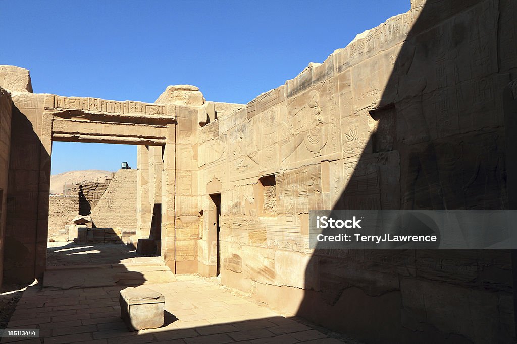 Mortuary Temple of Seti I Theban Necropolis, Luxor, Egipt - Zbiór zdjęć royalty-free (Afryka)