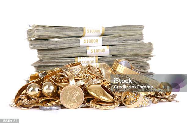 Деньги Для Участников Программы Gold — стоковые фотографии и другие картинки Драгоценность - Драгоценность, Золото, Сложенное стопкой